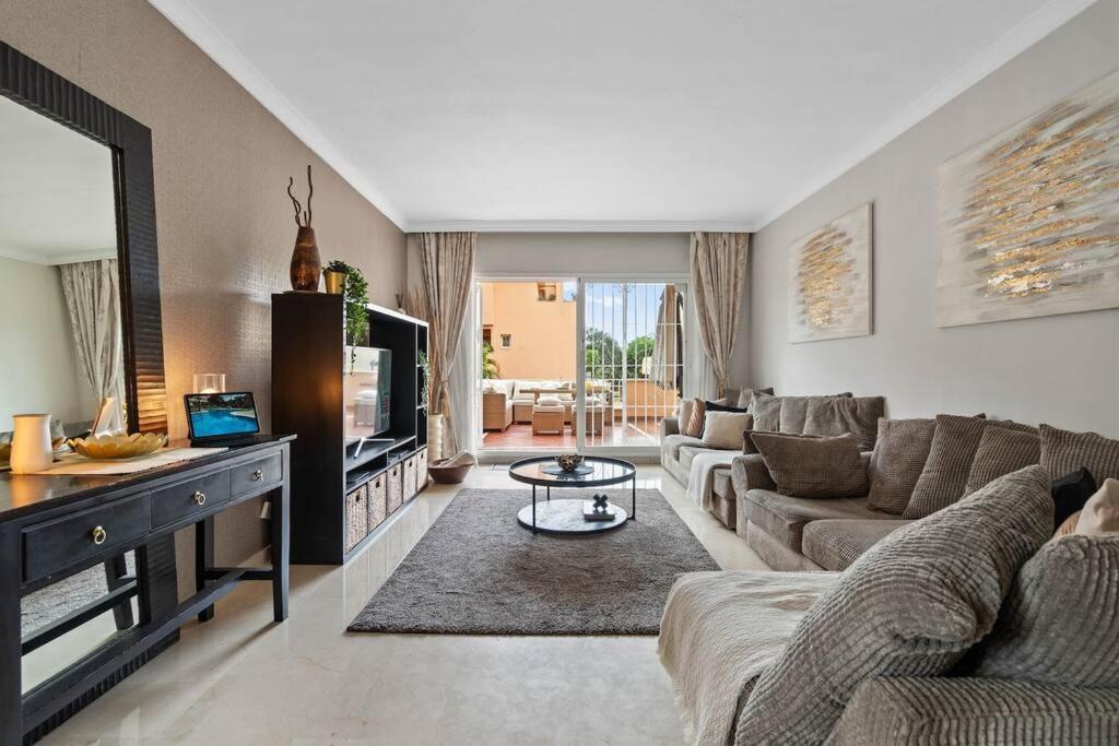 Apartament Gorgeous 3 Bedroom Santa Maria Golf Rdr446 Marbella